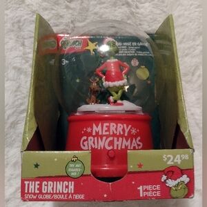 2023 The Grinch ‘Merry Grinchmas’ Waterless Snow Globe Gemmy